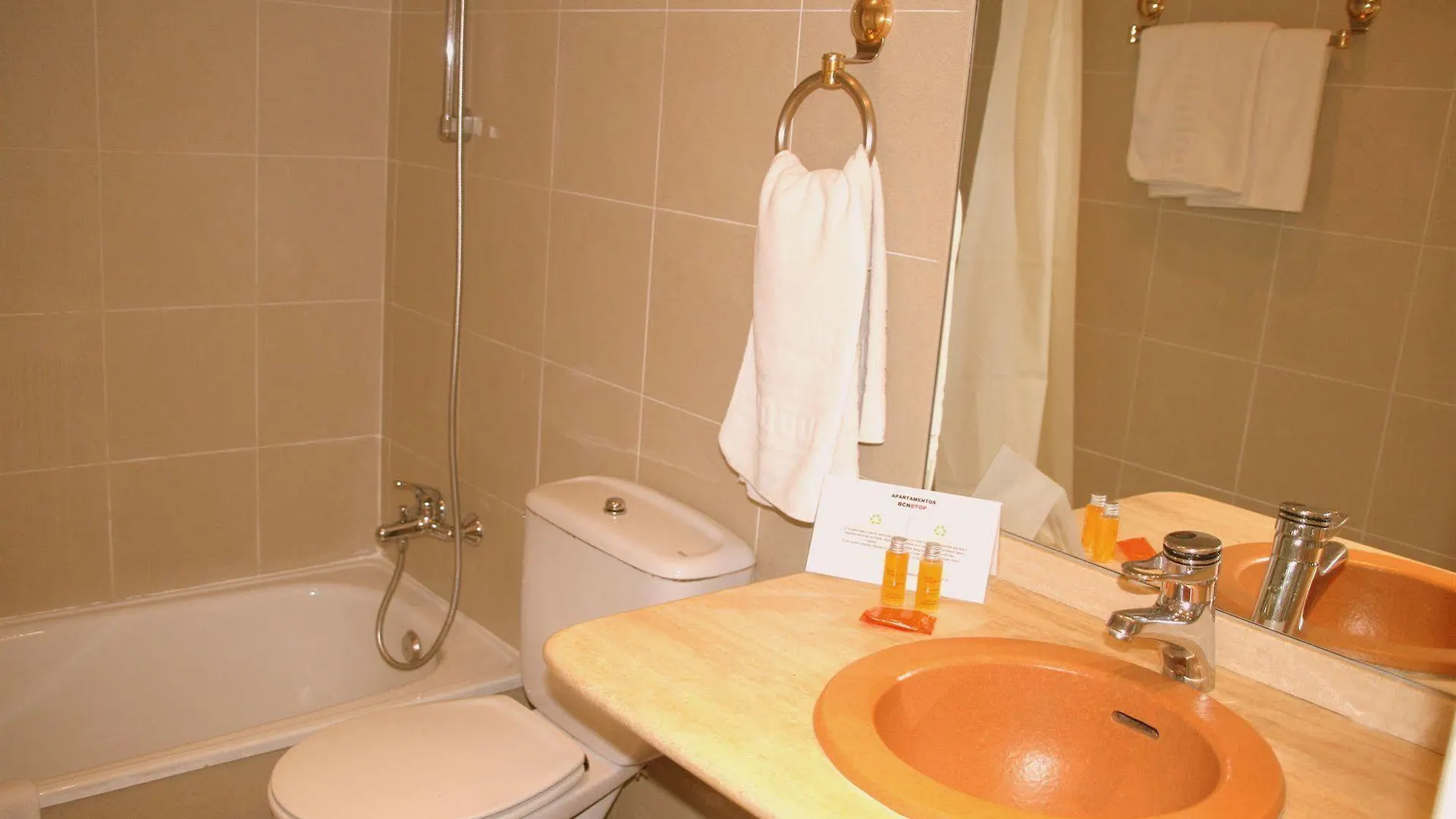 Bcnstop Sagrada Familia Barcelone 3*,